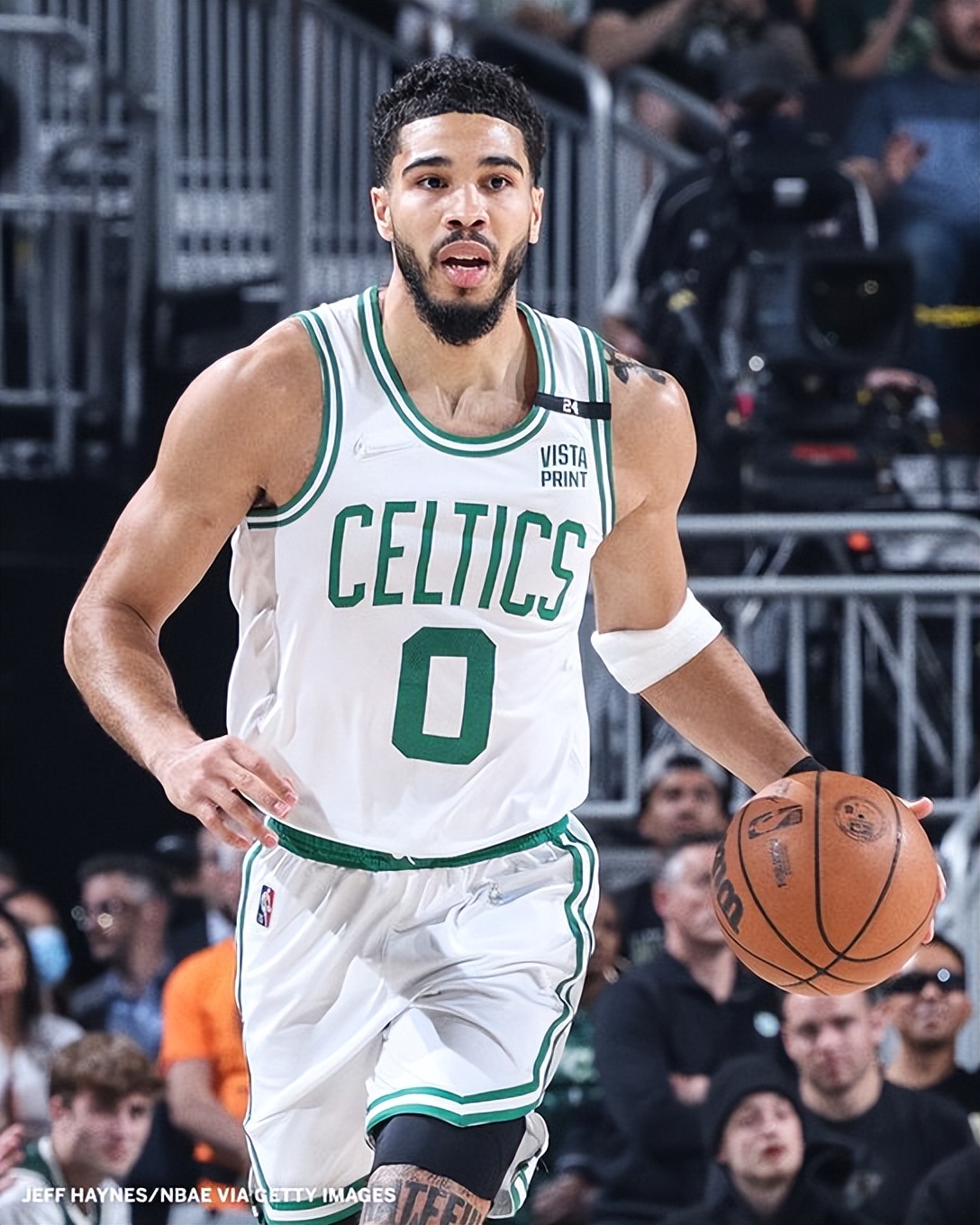 塔图姆连续七场比赛得分超过晋级下一阶段，瑞士队不断突破！的简单介绍