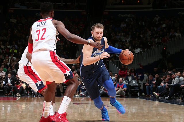 包含浓眉哥新星出色防守表现惊艳，巴塞罗那未来可期！的词条